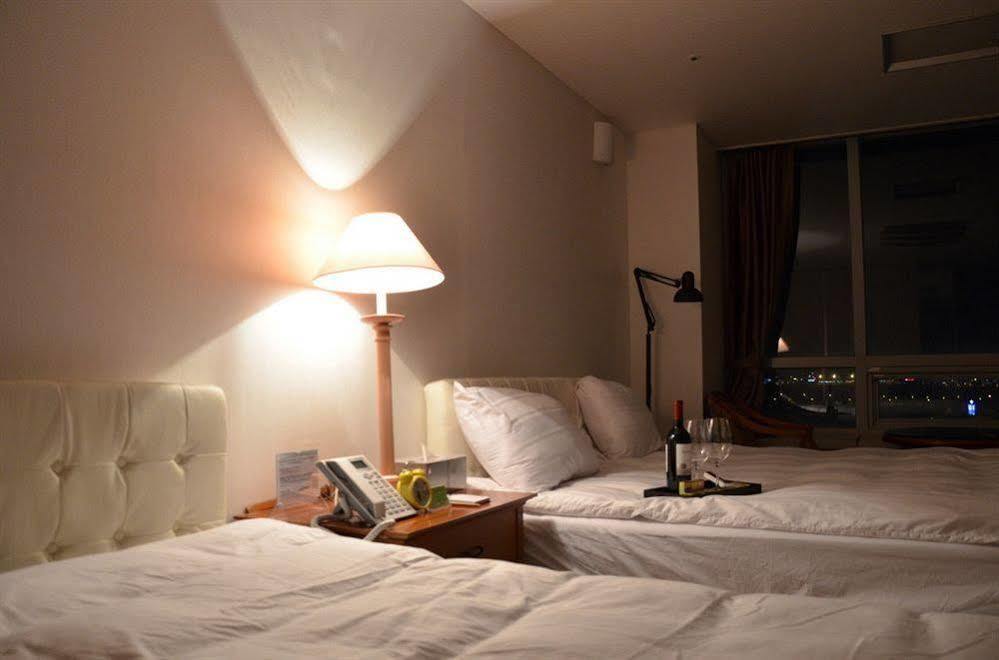 Hotel Hue Loft Incheon Esterno foto